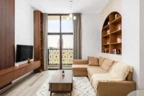 Waves - Elegant 1BR Near Metro & Dubai Creek Harbour